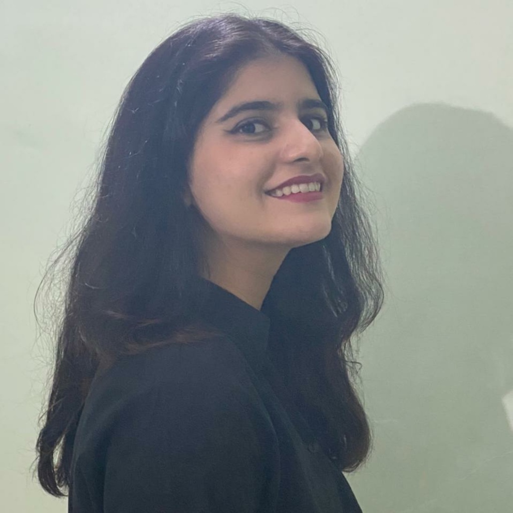 Headshot of Divija Sharma