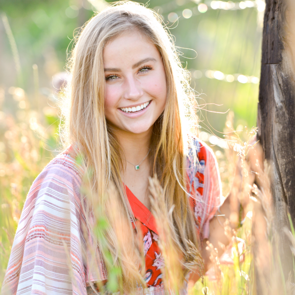 Headshot of Lauren Squire
