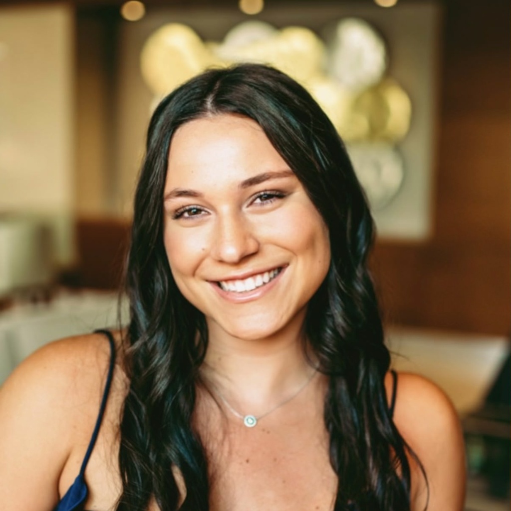 Headshot of Maya Kellerman